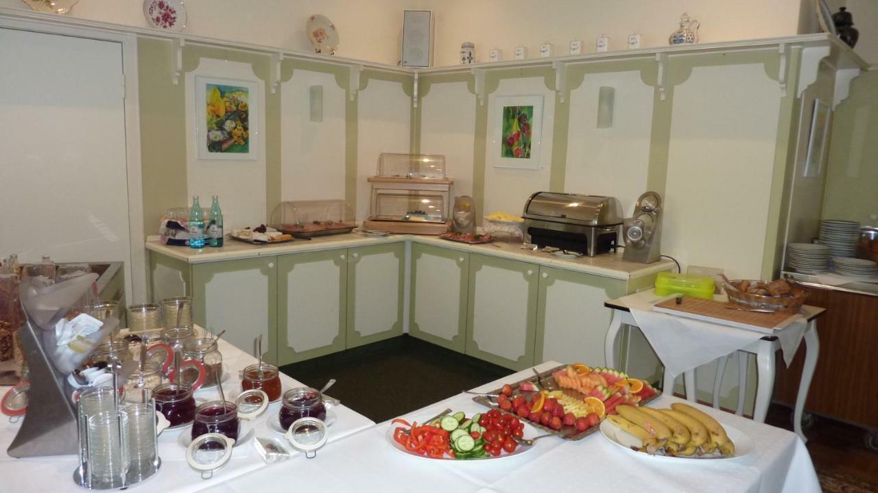 Akzent Hotel Zur Wasserburg - Hotel Garni Bed & Breakfast Harpstedt Exterior photo